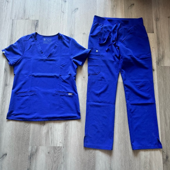 Figs Deep Royal Blue Casma Kade Cargo Scrubs - Picture 1 of 12